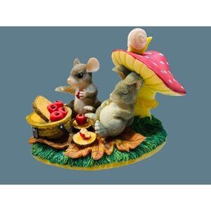 Charming Tails “Life’s A Picnic With You” Figurine 83/701 W/ Original Box
